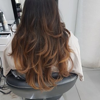 Hair District - Amazing hair cut by Yin (hair colour is also by Yin but it is a year old) - Hair Salons Near Me - Toronto, Ontario Hair District - Amazing hair cut by Yin (hair colour is also by Yin but it is a year old) - Hair Salons Near Me - Toronto, Ontario