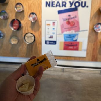 Tillamook Creamery - Cheese samples! - Cheese Shops Near Me - Tillamook, Oregon Tillamook Creamery - Cheese samples! - Cheese Shops Near Me - Tillamook, Oregon