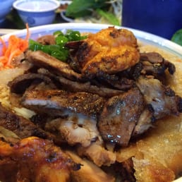 Pork & Seafood Rice Noodle