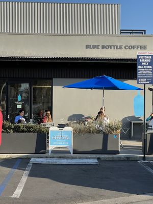 Blue Bottle Coffee by null