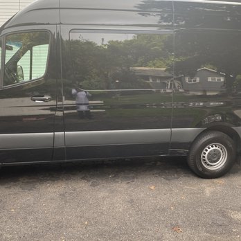 Aladdin Limousines - Airport Shuttles Near Me Aladdin Limousines - Airport Shuttles Near Me
