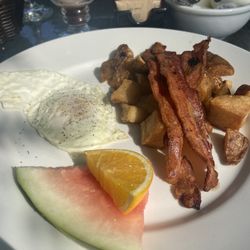 La Fouine - Petit breakfast 7.50$