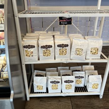 Nothing Bundt Cakes - Fresh Popcorn - Bakeries Near Me - Henderson, Nevada