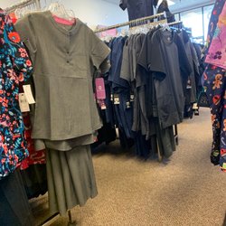 Uniforms Northwest - Tons of scrubs