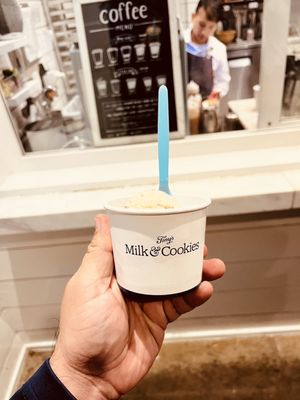 Milk & Cookies by null
