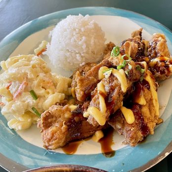 Joey's Kitchen Napili - Garlic chicken (hard pass) - Filipino Near Me - Lahaina, Hawaii
