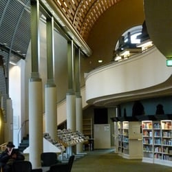 Humboldt-Bibliothek