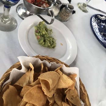 La Mission - chips and guacamole - Seafood Near Me - Cozumel, ROO La Mission - chips and guacamole - Seafood Near Me - Cozumel, ROO