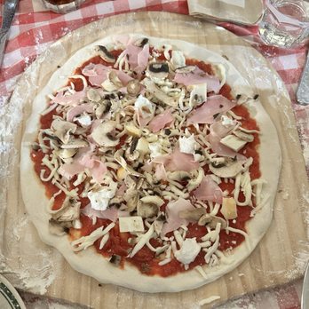 Jon & Vinny's Slauson - Pizza making class - Italian Near Me - Windsor Hills, California Jon & Vinny's Slauson - Pizza making class - Italian Near Me - Windsor Hills, California