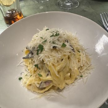 Restaurante Carmo - Carbonara - Tapas Bars Near Me - Lisbon, 11