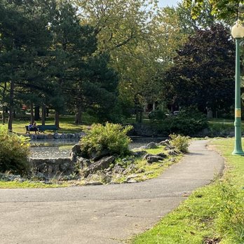 Parc Pratt - Parks Near Me - Montreal, Quebec Parc Pratt - Parks Near Me - Montreal, Quebec