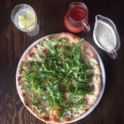 Pizza Salmone. Pycha!