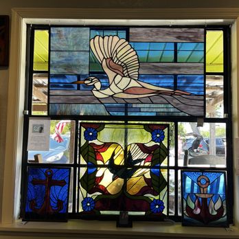 DSM Gallery - Peripheral Arts Chad Jakubowski's stained glass wall - Art Galleries Near Me - Lutz, Florida DSM Gallery - Peripheral Arts Chad Jakubowski's stained glass wall - Art Galleries Near Me - Lutz, Florida