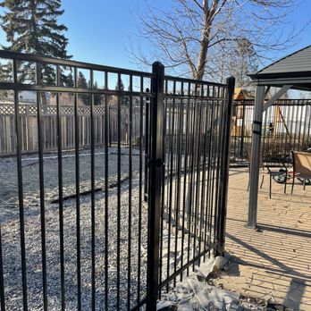 Elite Fencing Systems - Fences & Gates Near Me - Edmonton, Alberta Elite Fencing Systems - Fences & Gates Near Me - Edmonton, Alberta