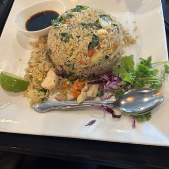 Lucky Corner Vietnamese Cuisine at Westview - Pineapple Fried Rice - Com Chien Thom - Vietnamese Near Me - Frederick, Maryland Lucky Corner Vietnamese Cuisine at Westview - Pineapple Fried Rice - Com Chien Thom - Vietnamese Near Me - Frederick, Maryland