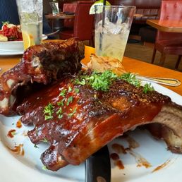 did I mention how delicious the ribs were? the meat just slides off did I mention how delicious the ribs were? the meat just slides off