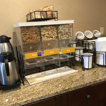 Comfort Inn & Suites - Hotels Near Me - Staunton, Virginia
