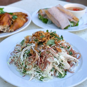 Pho Ha Noi San Jose - Chicken cabbage salad. Photo by @martiwantsmore. - Vietnamese Near Me - San Jose, California Pho Ha Noi San Jose - Chicken cabbage salad. Photo by @martiwantsmore. - Vietnamese Near Me - San Jose, California