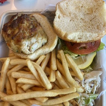 Pappas Crabcakes - Crab Cake Platter - Seafood Near Me - Oxon Hill, Maryland