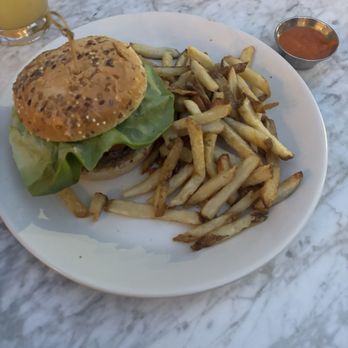 True Food Kitchen - Hamburger- excellent Fries not so much - New American Near Me - Las Vegas, Nevada True Food Kitchen - Hamburger- excellent Fries not so much - New American Near Me - Las Vegas, Nevada