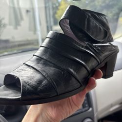 Apple Cobbler - Shoes