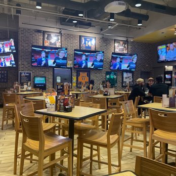 Buffalo Wild Wings - Inside dining room - Chicken Wings Near Me - Eastvale, California Buffalo Wild Wings - Inside dining room - Chicken Wings Near Me - Eastvale, California