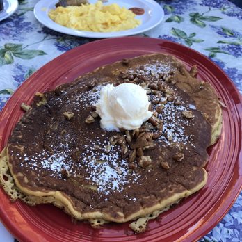 Janet's Montana Cafe - Pumpkin Pancakes with pecans - American Near Me - Alpine, California