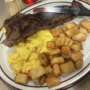 BabyStacks Cafe - Centennial - Steak and Eggs - New American Near Me - Las Vegas, Nevada