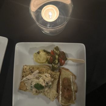 DAnu - Wine Tasting Room Near Me - Hillsboro, Oregon