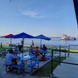 St Johns River Steak & Seafood - Pet-friendly outdoor seating area, (weather permitting).