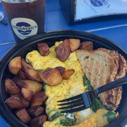 Spinach & Feta Omelette Spinach & Feta Omelette