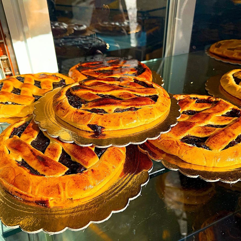Boccione - crostata - Bakeries Near Me - Rome, RM Boccione - crostata - Bakeries Near Me - Rome, RM