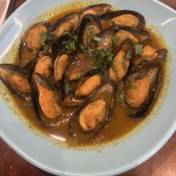 Flambo Caribbean Restaurant - Curried Mussels - Trinidadian Near Me - Philadelphia, Pennsylvania Flambo Caribbean Restaurant - Curried Mussels - Trinidadian Near Me - Philadelphia, Pennsylvania