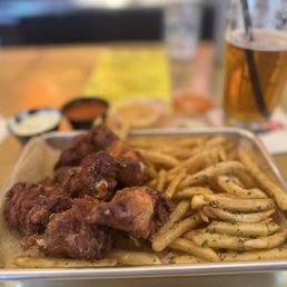 Fuckin yum! These wings were crispy & well seasoned, as well as the fries. Fuckin yum! These wings were crispy & well seasoned, as well as the fries.