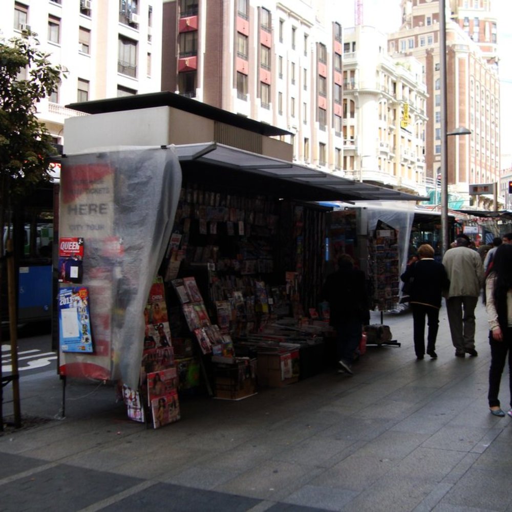 THE BEST 10 NEWSPAPERS & MAGAZINES near C. DE EZEQUIEL SOLANA 35, 28017  MADRID, SPAIN - Updated 2026 - Hours - Yelp