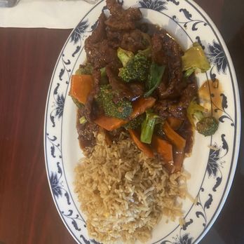 QQ Star China Cafe - Broccoli Beef - Chinese Near Me - Friendswood, Texas QQ Star China Cafe - Broccoli Beef - Chinese Near Me - Friendswood, Texas