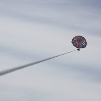 X-Treme Parasail - Just like SUPERMAN! - Parasailing Near Me - Honolulu, Hawaii X-Treme Parasail - Just like SUPERMAN! - Parasailing Near Me - Honolulu, Hawaii