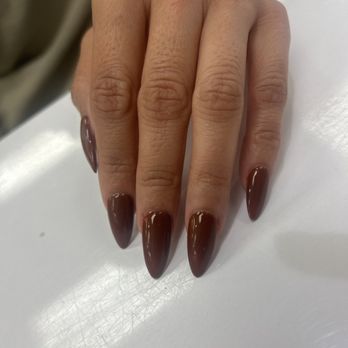 Luv Nails & Spa - Nail Salons Near Me - Huntington Beach, California