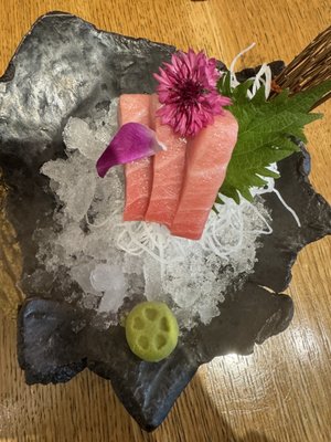 Big Catch Sushi Bar by null