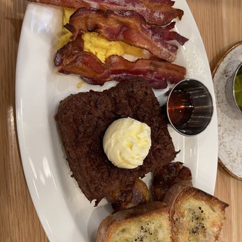 Mida - MIDA SLAM - delicious! I was able to substitute the pancake for the French toast which was an excellent choice! - Italian Near Me - Newton, Massachusetts