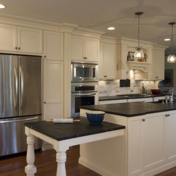 Meridian Construction - White Farmhouse Kitchen in Harleysville, PA - General Contractors Near Me - Lansdale, Pennsylvania