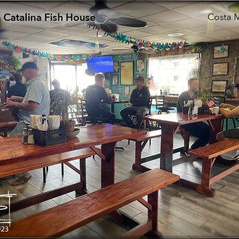 Catalina Fish Kitchen - Dining area - Seafood Near Me - Costa Mesa, California Catalina Fish Kitchen - Dining area - Seafood Near Me - Costa Mesa, California