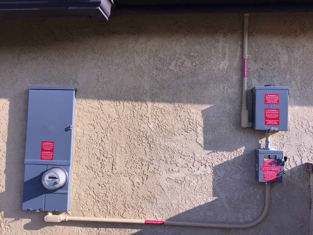 Slide of T & G Roofing and Solar Company