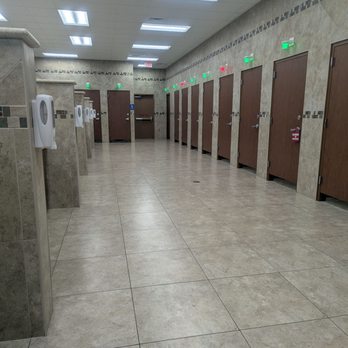 Buc-ee’s - Ladies Bathroom Heaven - Gas Stations Near Me - Mount Crawford, Virginia Buc-ee’s - Ladies Bathroom Heaven - Gas Stations Near Me - Mount Crawford, Virginia