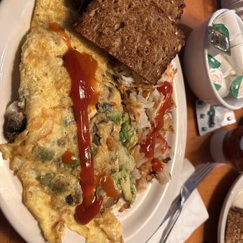 Coffee Pot Restaurant - Breakfast & Brunch Near Me - Sedona, Arizona Coffee Pot Restaurant - Breakfast & Brunch Near Me - Sedona, Arizona