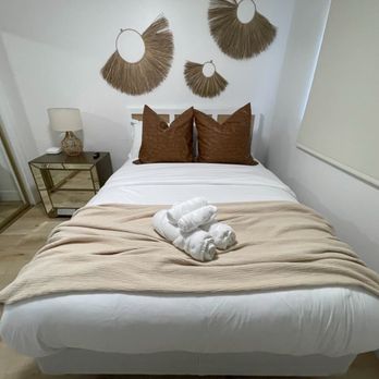 Brilliant Staycation - Vacation Rental Agents Near Me Brilliant Staycation - Vacation Rental Agents Near Me