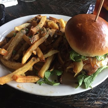 Jackson Ave Pub - Bulleit Bourbon Burger - Burgers Near Me - Naperville, Illinois Jackson Ave Pub - Bulleit Bourbon Burger - Burgers Near Me - Naperville, Illinois