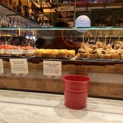 El Globo - Assorted pintxos