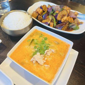 Chao Doi Thai Restaurant - Yum! - Thai Near Me - Pasadena, California
