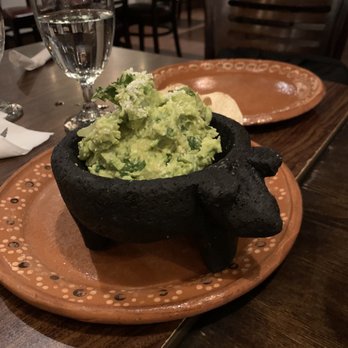 D' La Santa - Guacamole - Mexican Near Me - Seattle, Washington